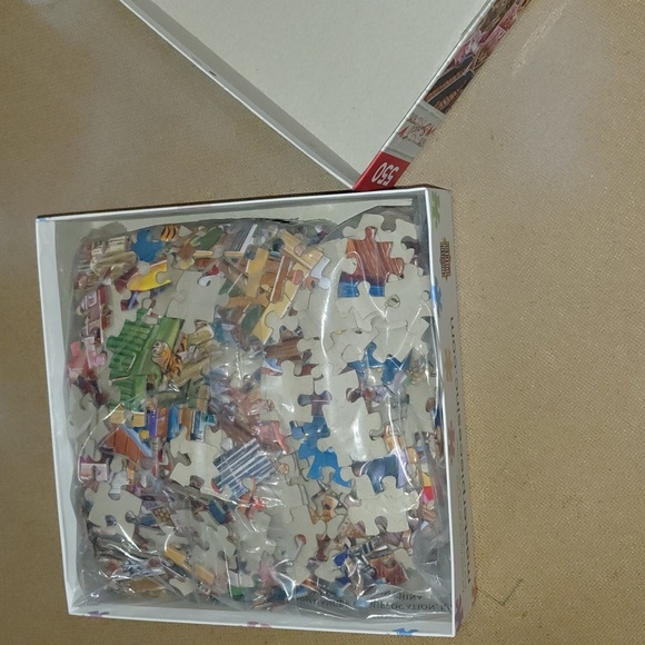 MasterPieces Home Sweet Home Jigsaw Puzzle - 550 Pieces - Picture 3 of 4